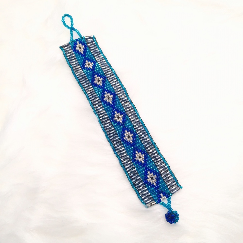 ♦️Beaded Aztec Tribal Pattern Handmade Bracelet